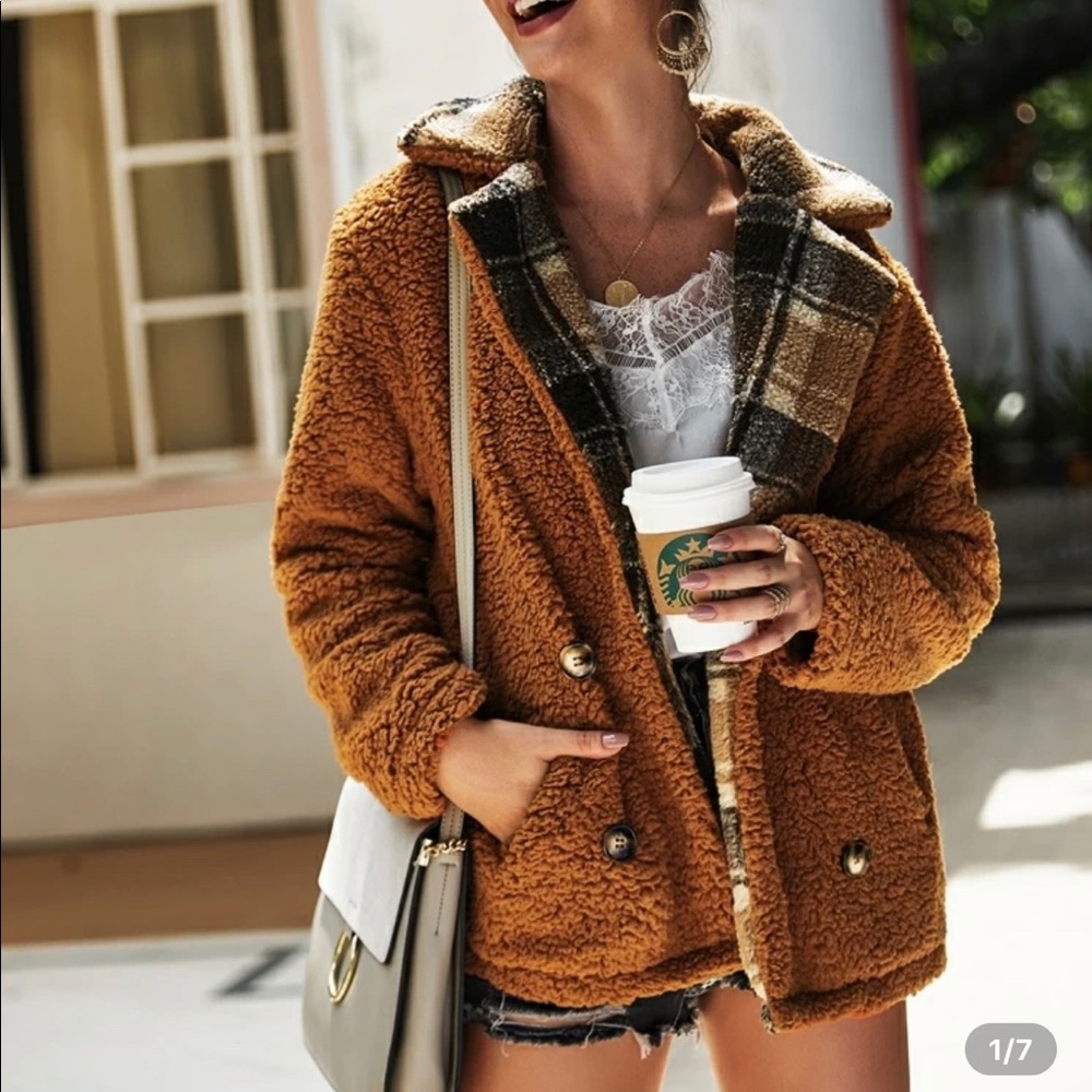 Teddy brown and plaid collar jacket small